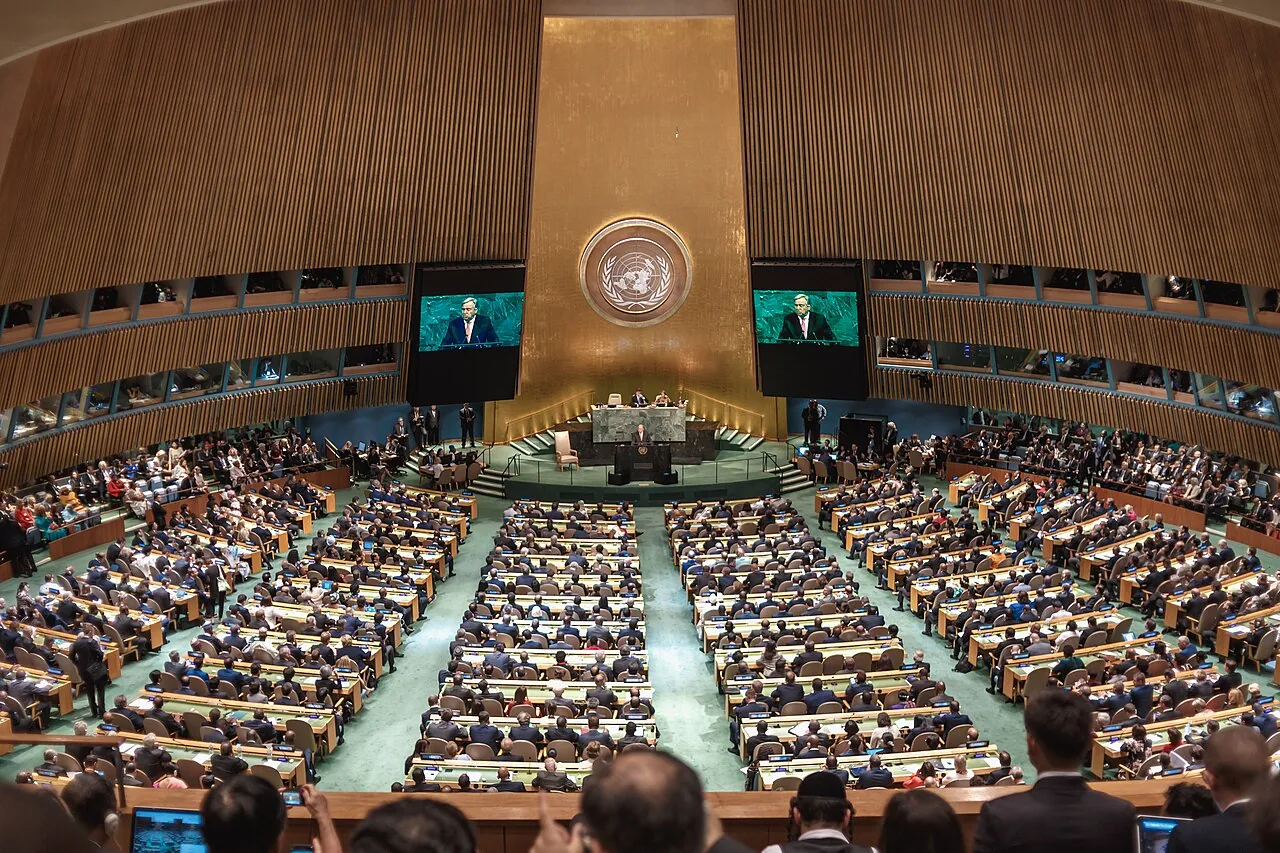 Guterres critica divisões geopolíticas e impacto das guerras