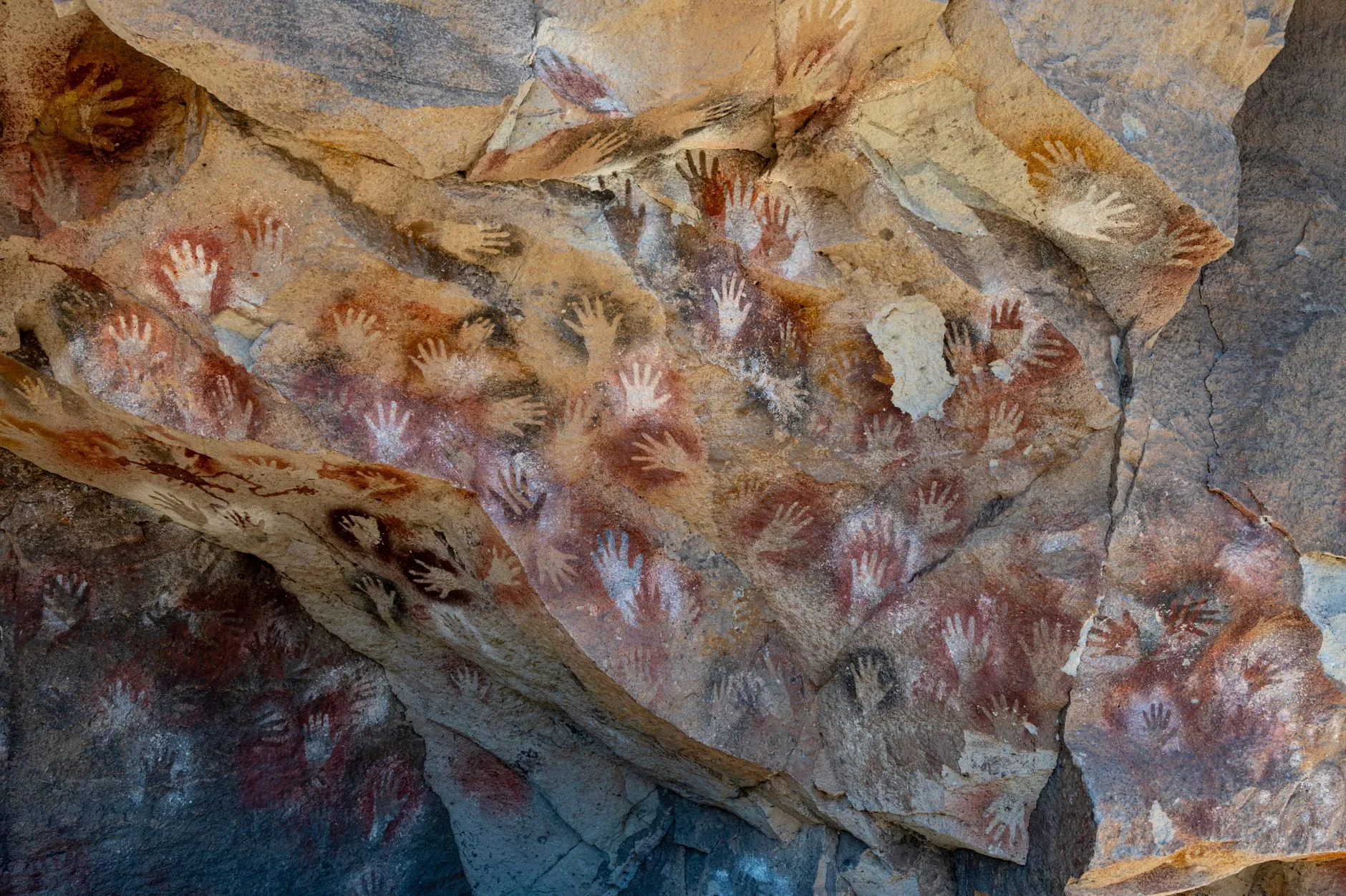 Caverna australiana revela rituais milenares