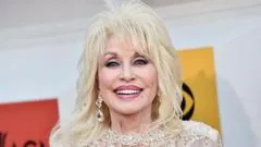 Gerente de Dolly Parton acusa sobrinho de ameaças e intimidação