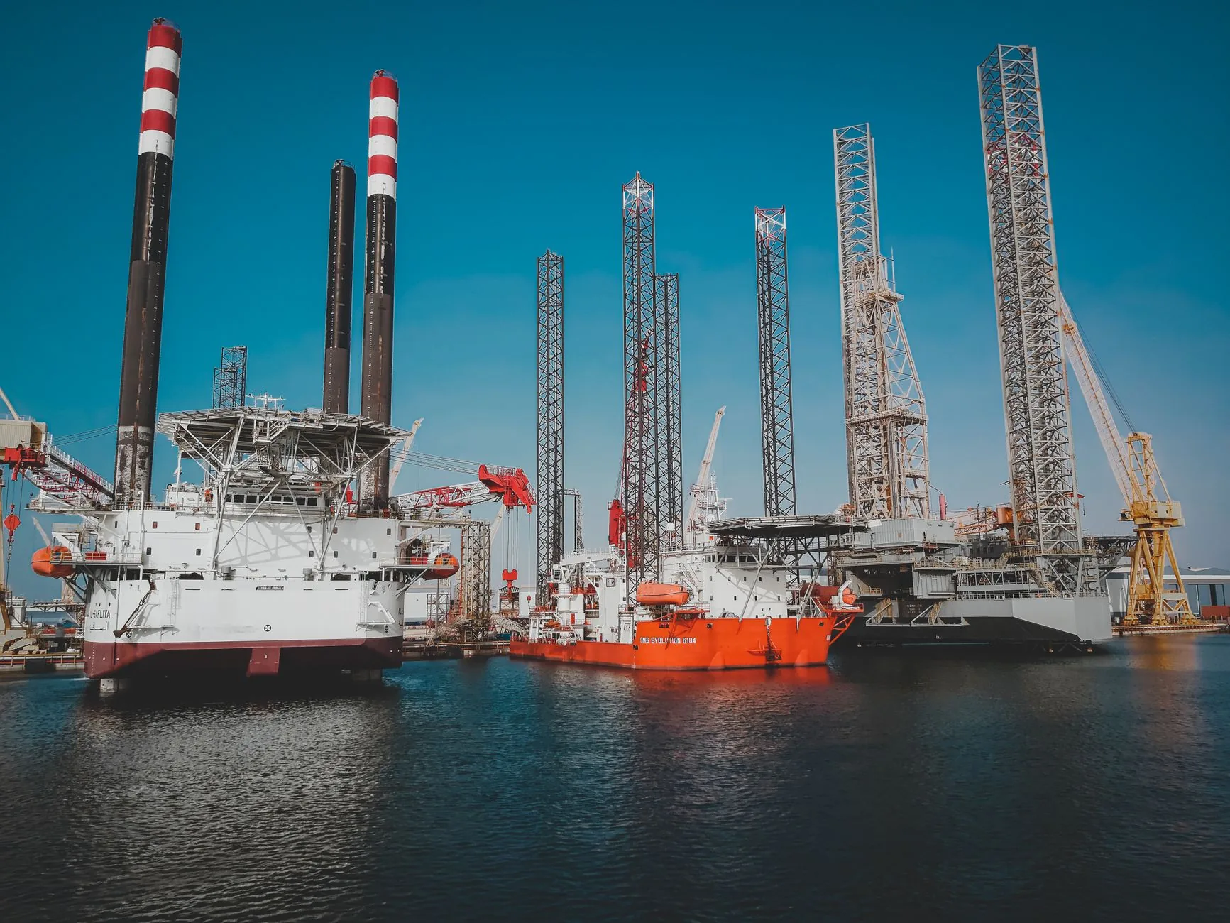 Preços do petróleo sobem com tensões na região do Golfo