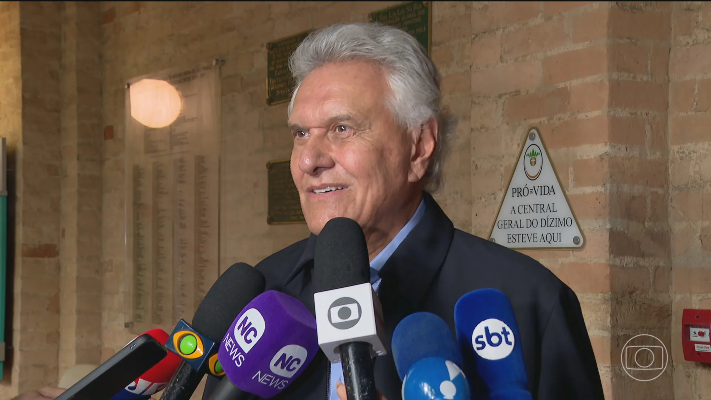Caiado defende renúncia de Alexandre de Moraes para evitar insurgências contra o STF