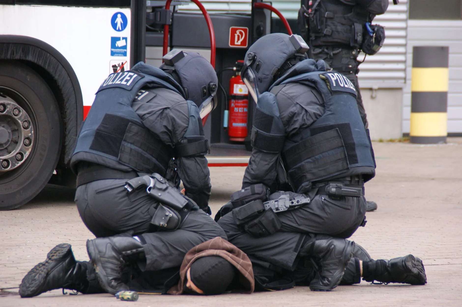 Contexto: Práticas Policiais e Suspeitos em Contextos Diversos