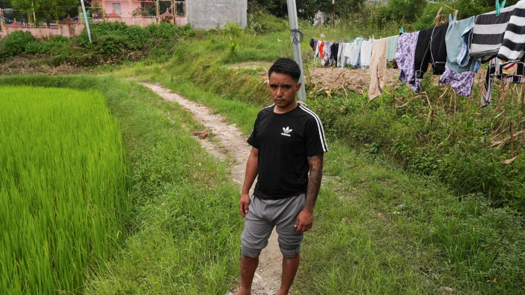 Nepal: Sobrevivente relata perigosa fuga de túnel inundado