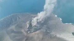 Eruption of Anak Krakatau volcano leaves 270,000 stranded