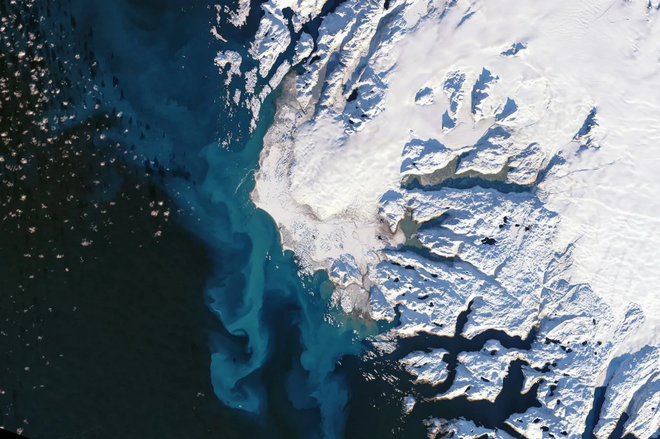 Glaciares estão perdendo mais gelo devido ao aumento da velocidade