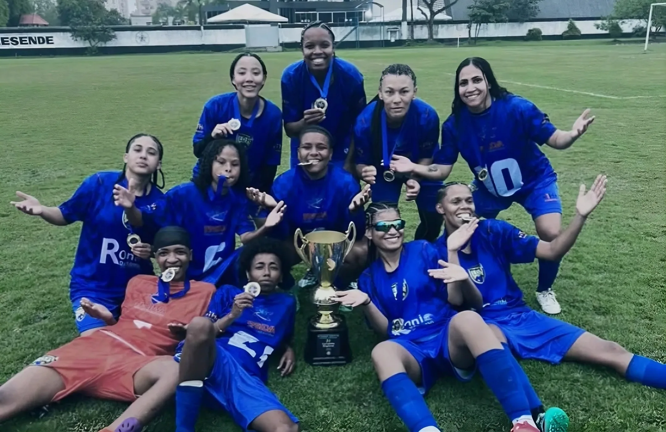 Resende vence Volta Redonda nos pênaltis e conquista título da Liga FERJ feminina
