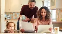 Metade das famílias britânicas não percebe benefícios da expansão econômica