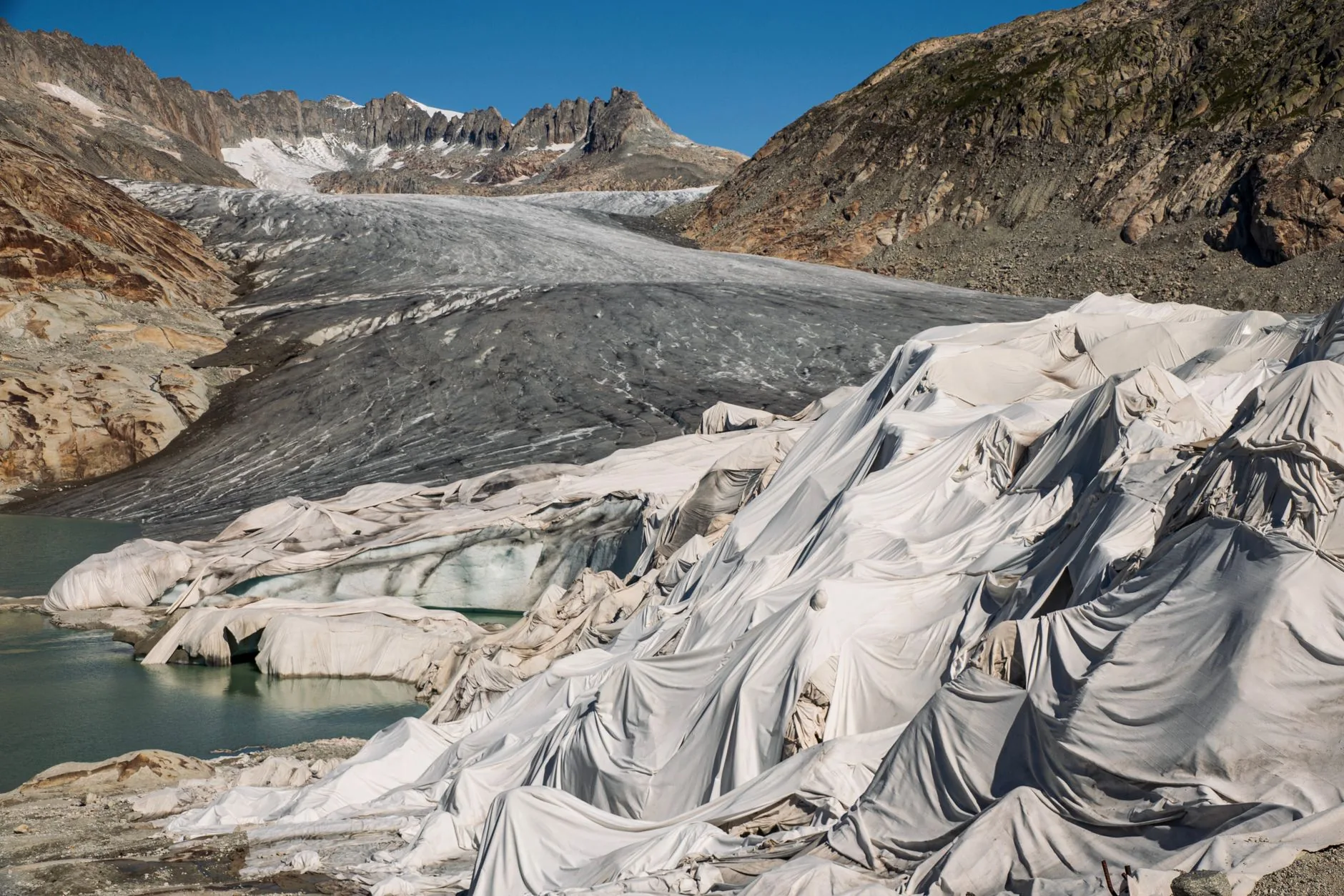 Glaciares suíços perdem quase 20% de sua geleia nos últimos cinco anos