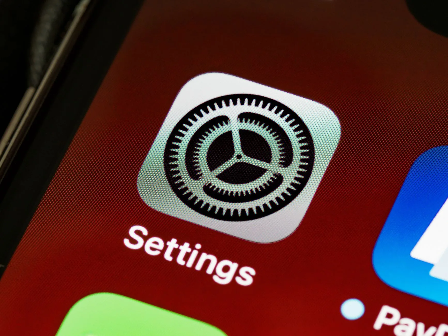 Apple restringe controle 'Full Disk Access' em macOS devido a riscos de IA
