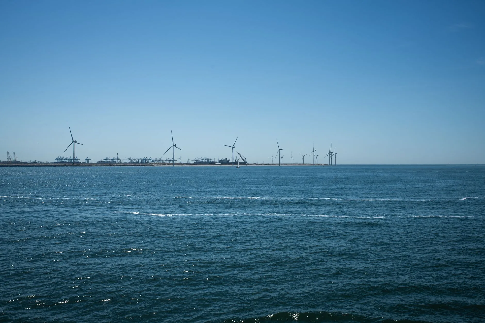 Trump Administração Tenta Revogar Aprovação de Projeto de Energia Offshore
