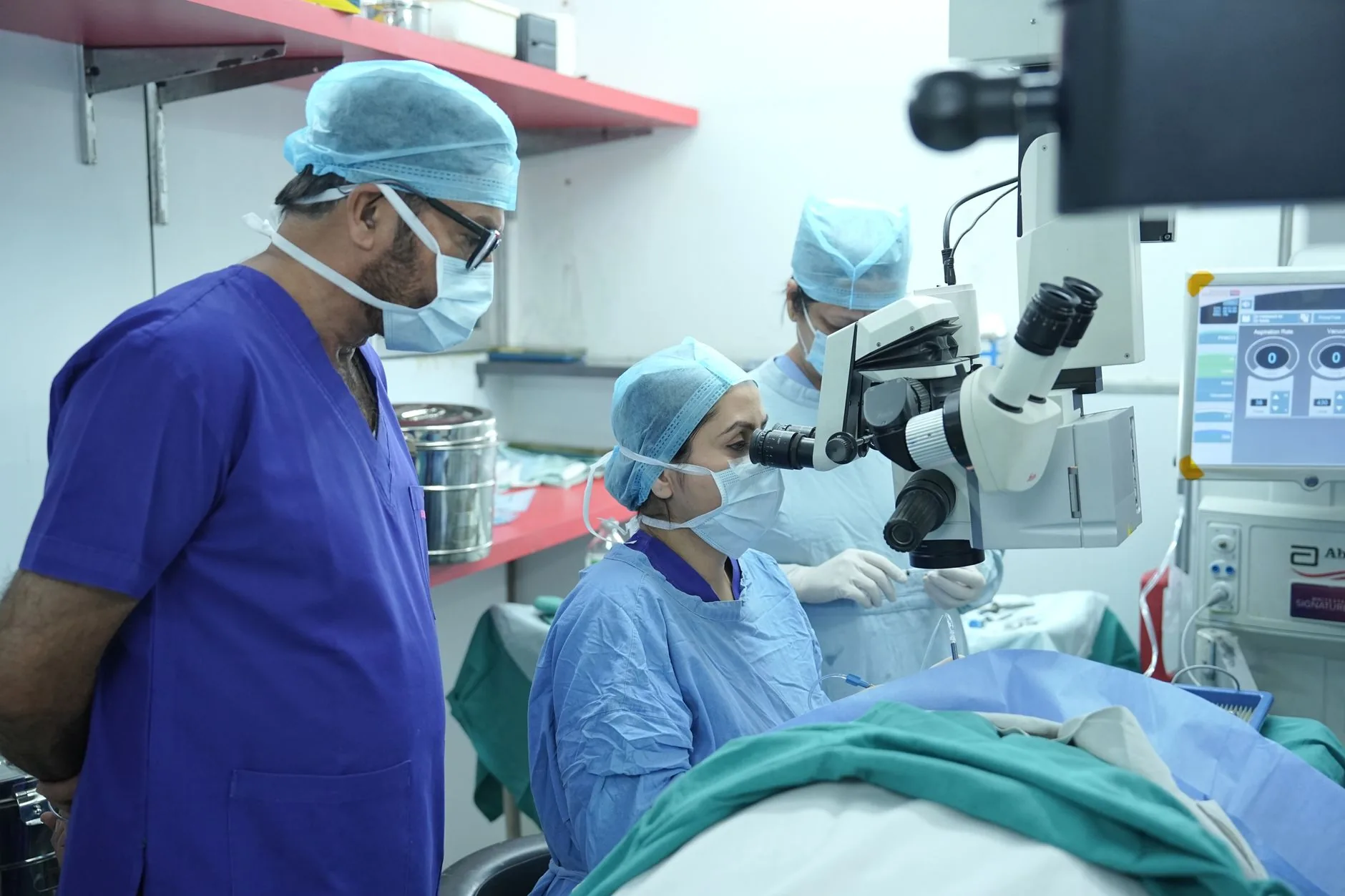 Município e clínica são condenados por cegueira após cirurgia
