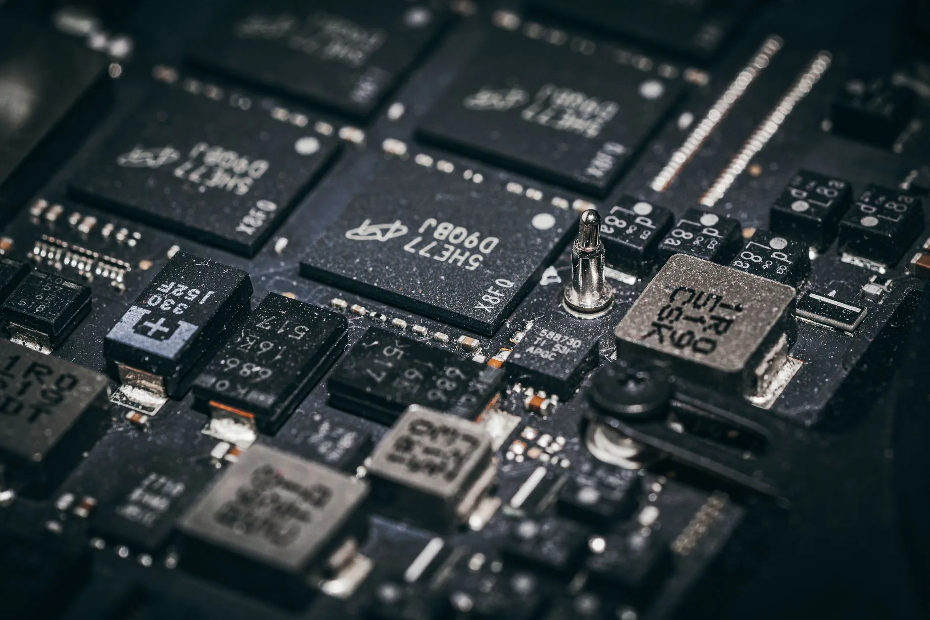 Samsung registra lucro recorde no terceiro trimestre, impulsionado pela demanda de AI