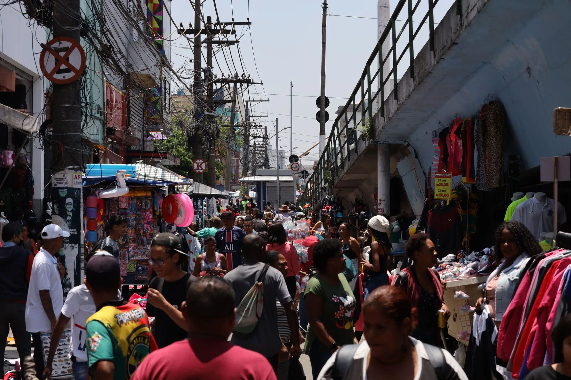 O Mercado em Movimento: Impactos na Economia Brasileira