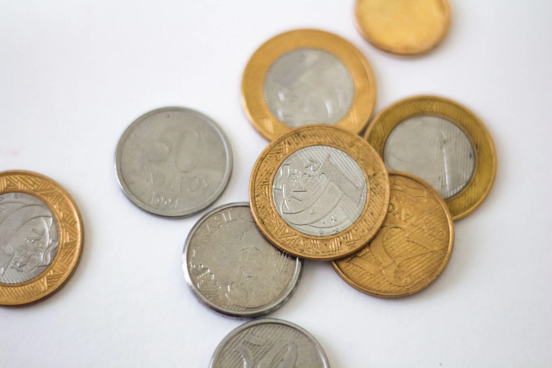 Lei sancionada beneficia MEIs com perdão de dívidas e aumento do teto