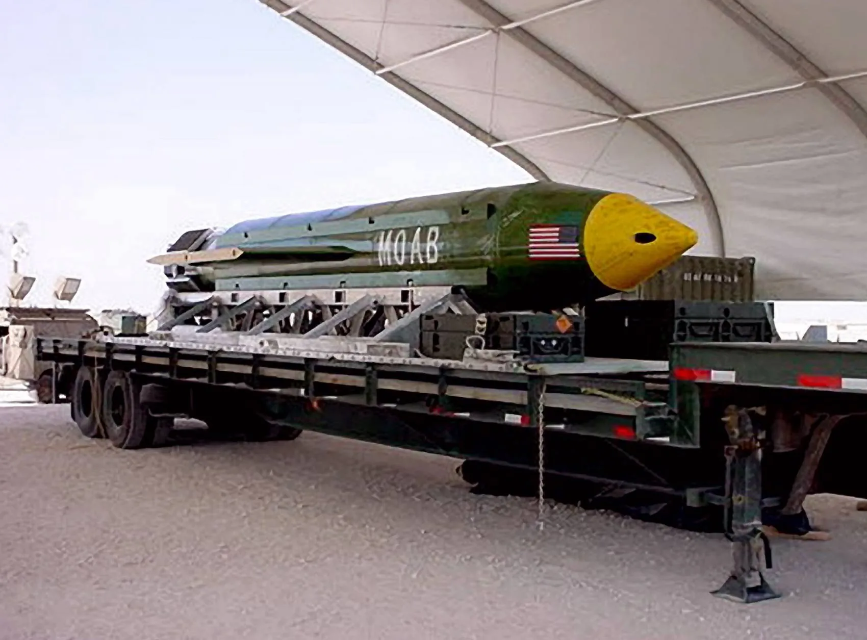 EUA planejam usar bomba GBU-43/B contra Irã