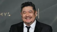 Eric Bauza, dublador de Bugs Bunny e Daffy Duck, falece aos 46 anos