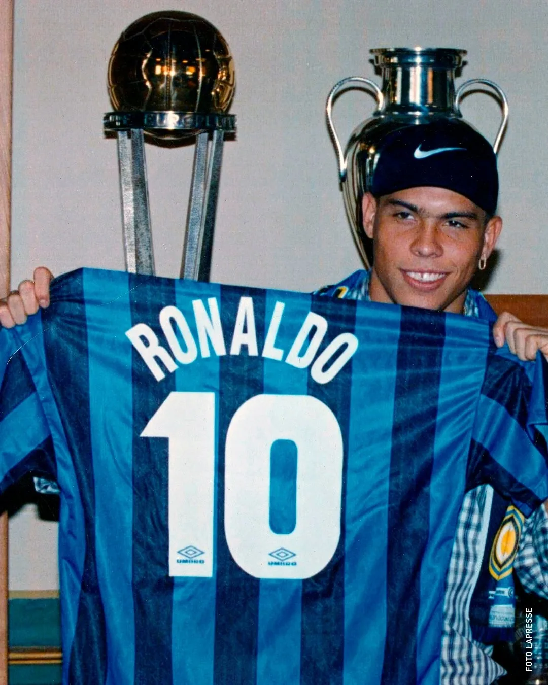 Ex-presidente da Inter revela desespero do Barcelona com venda de Ronaldo