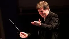 George Fenton, compositor de ‘Blue Planet’ e ‘Gandhi’, falece aos 76 anos