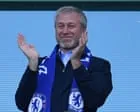 Polícia de Chipre investiga finanças e impostos de ex-dono do Chelsea