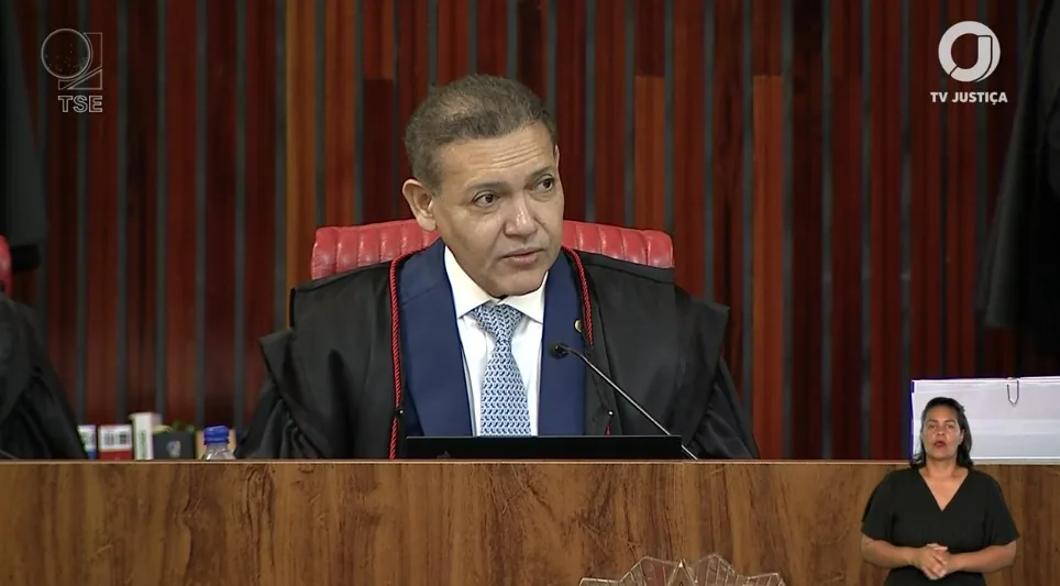Corregedor suspende decisão de Marques sobre canal 'Exército do Lula'
