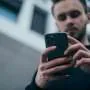 YouTube se torna principal fonte de notícias políticas nos EUA
