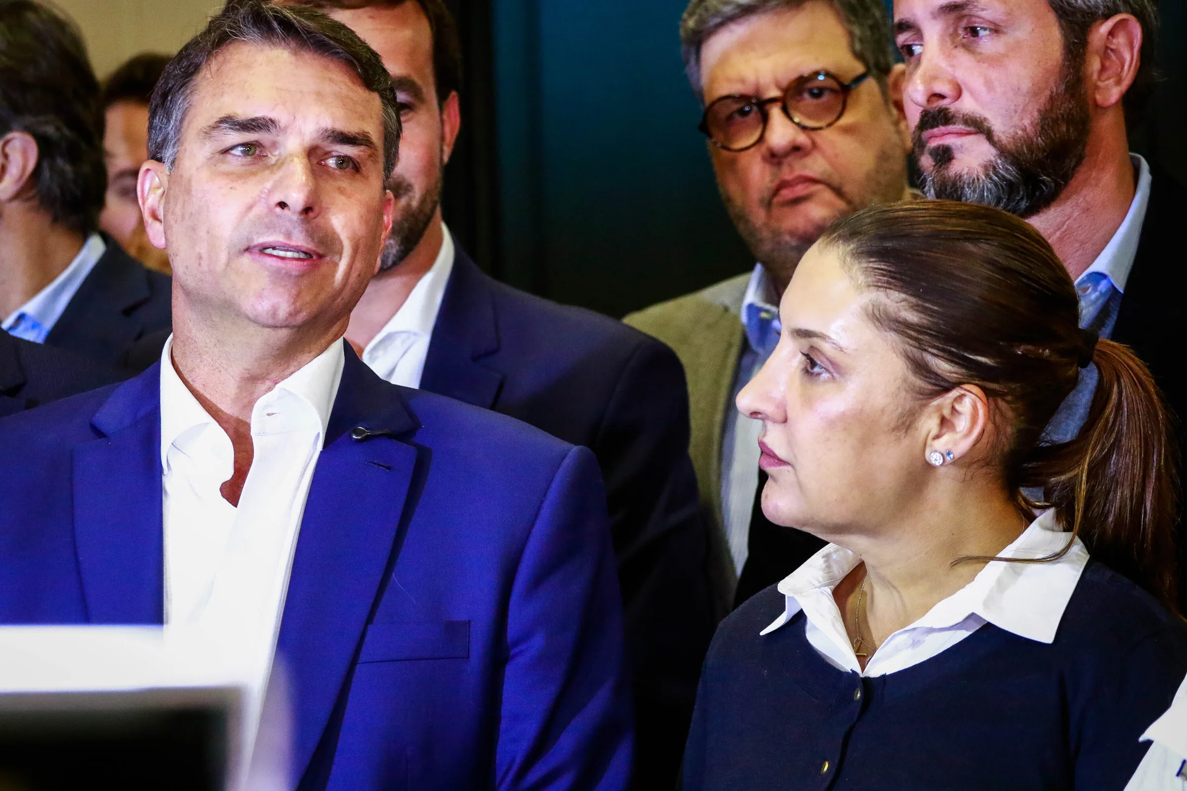 Flávio Bolsonaro defende mudanças na reforma tributária