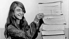 Margaret Hamilton, criadora do software que ajudou a pousar Apollo 11 na Lua, falece aos 90 anos