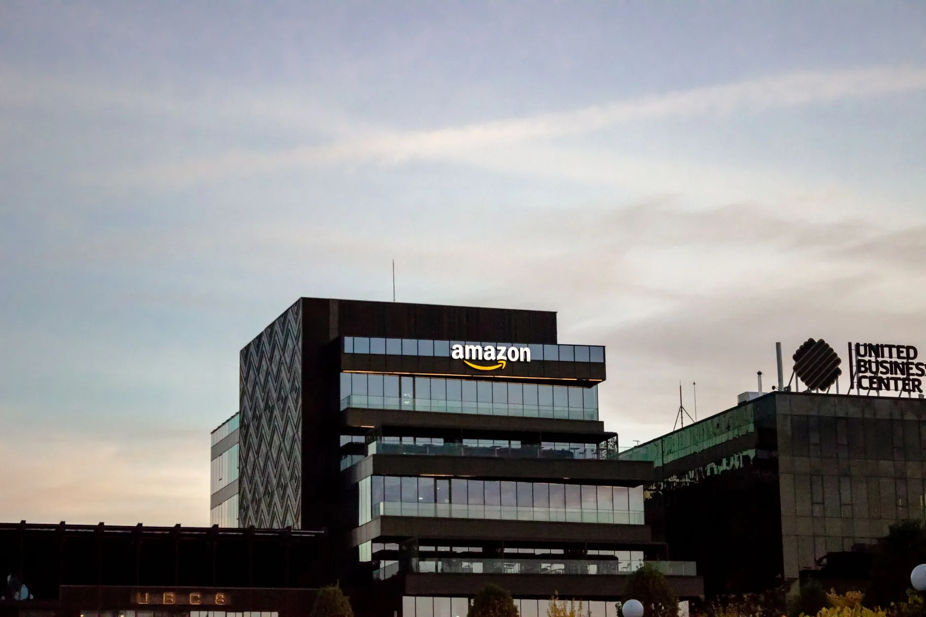 Amazon registra lucro do terceiro trimestre abaixo das expectativas