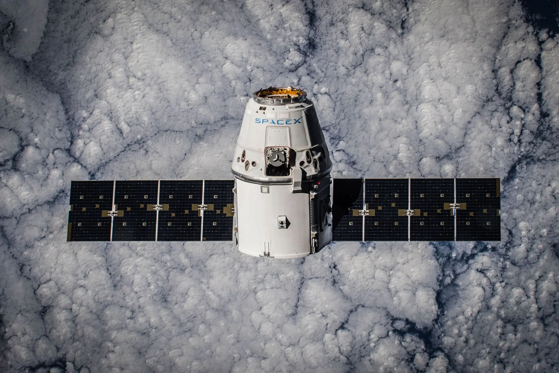 SpaceX amplia lucros com foco em inteligência artificial