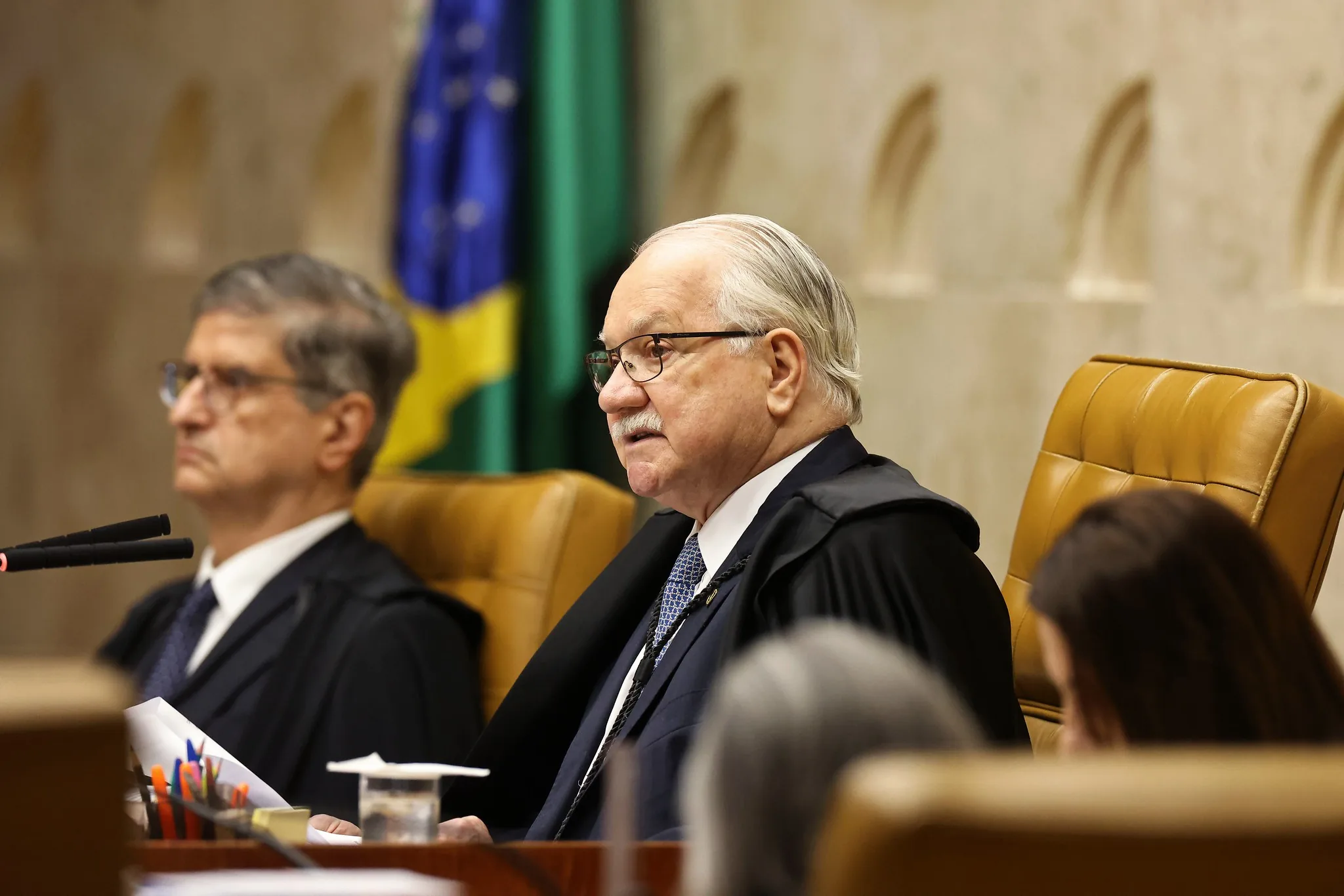 Suspensão do caso Master no STF impede avanço das investigações