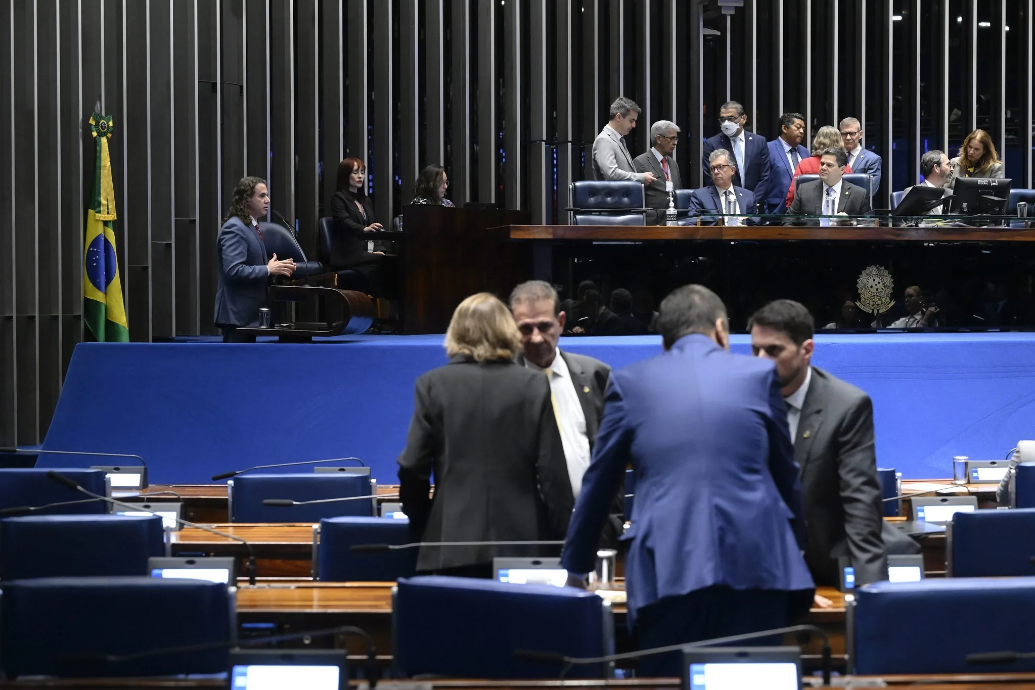 Fim da escala 6x1: veja a repercussão entre empresários e trabalhadores