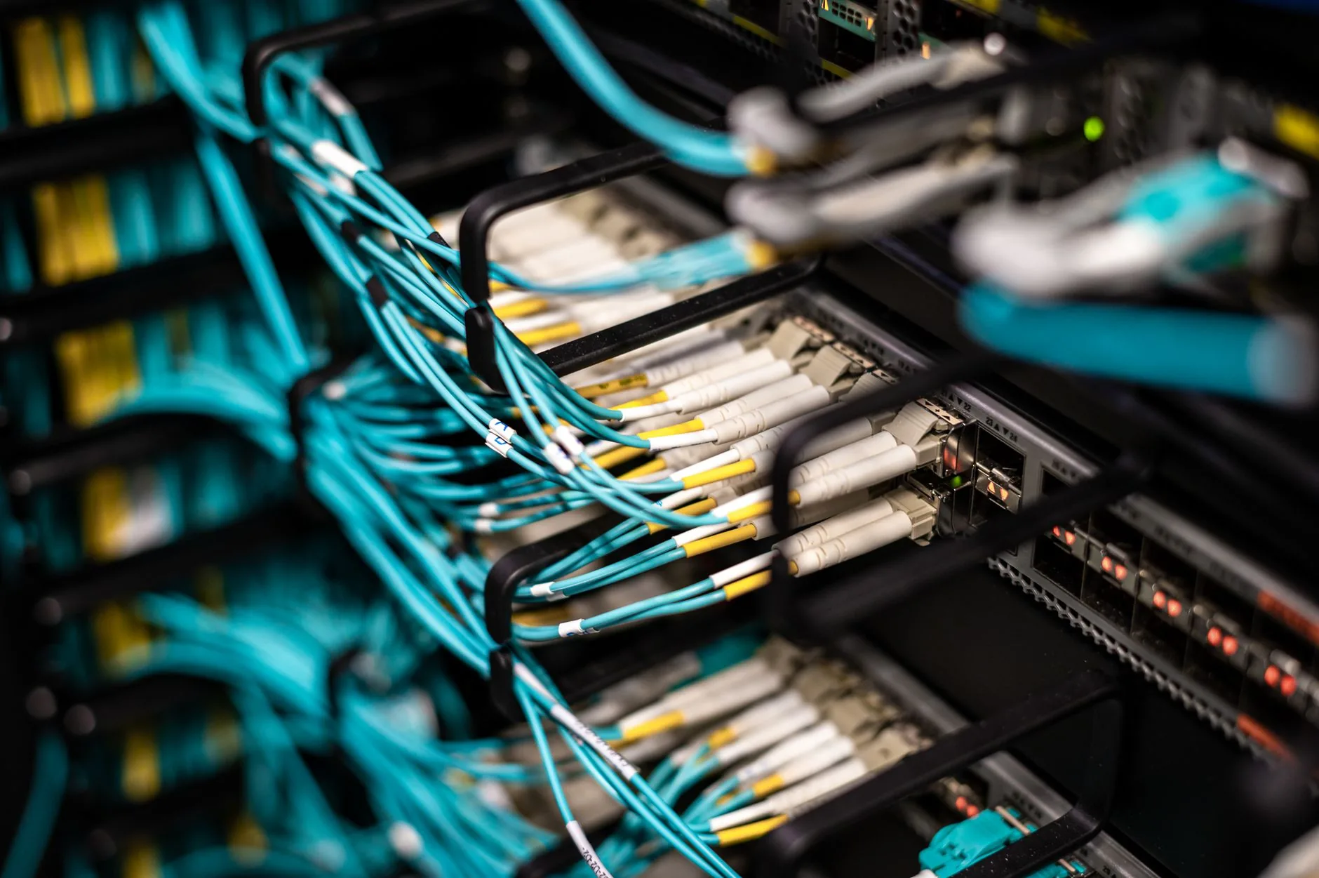 Inovação tecnológica promove modernização da rede elétrica