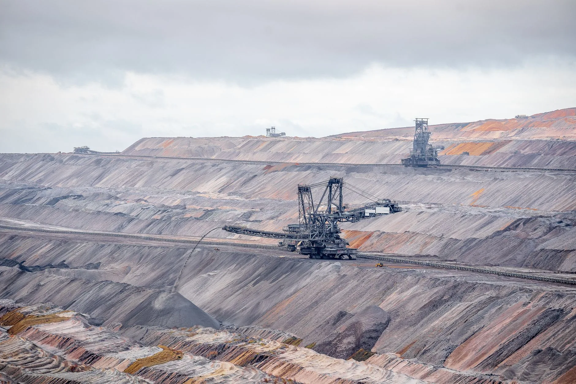 Australia's High Court Rejects Coal Mine Expansion Due to Emissions Concerns