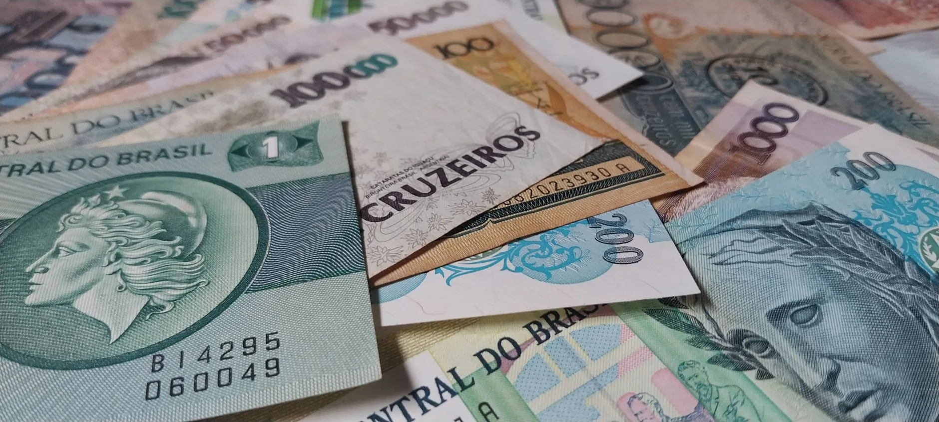 O Mercado Brasileiro: Uma Análise do Impacto na Economia