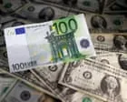 Euro cai para nível mais baixo em 17 meses contra dólar